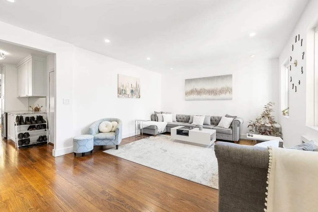 2 bed, 1 bath apartment for rent at 1490 Beacon St Unit 4, Coolidge Corner — photo 3 of 15