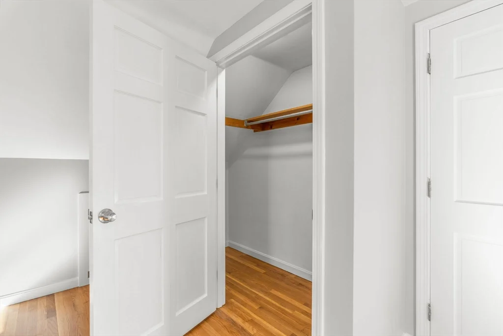 3 bed, 2 bath apartment for rent at 1490 Bridge Rd, Eastham — photo 14 of 24