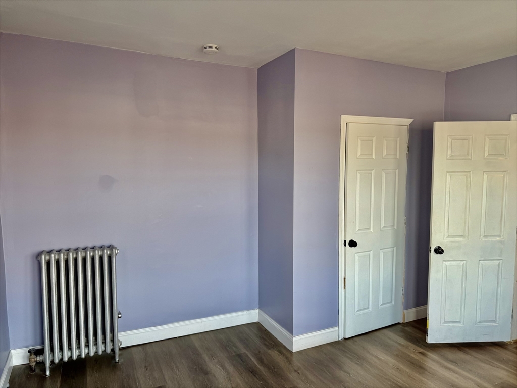 3 bed, 1 bath apartment for rent at 1491 River St Unit 2, Georgetown — photo 15 of 17