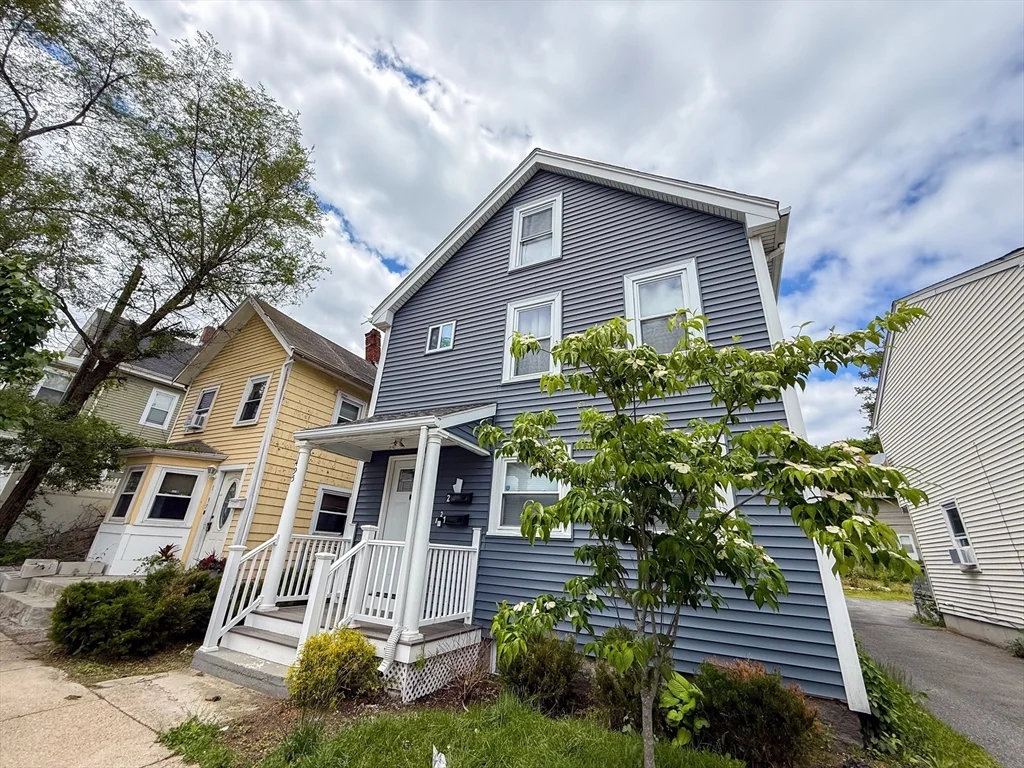 2 bed, 2 bath apartment for rent at 1495 Hyde Park Ave Unit 1, Hyde Park — photo 15 of 15