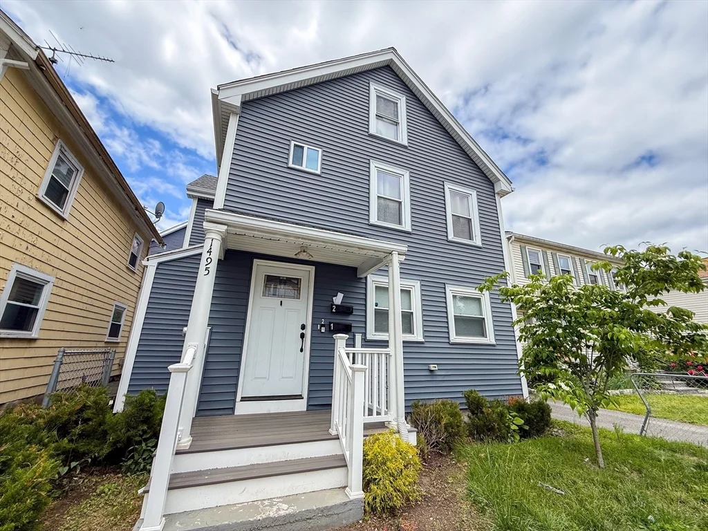 2 bed, 2 bath apartment for rent at 1495 Hyde Park Ave Unit 1, Hyde Park