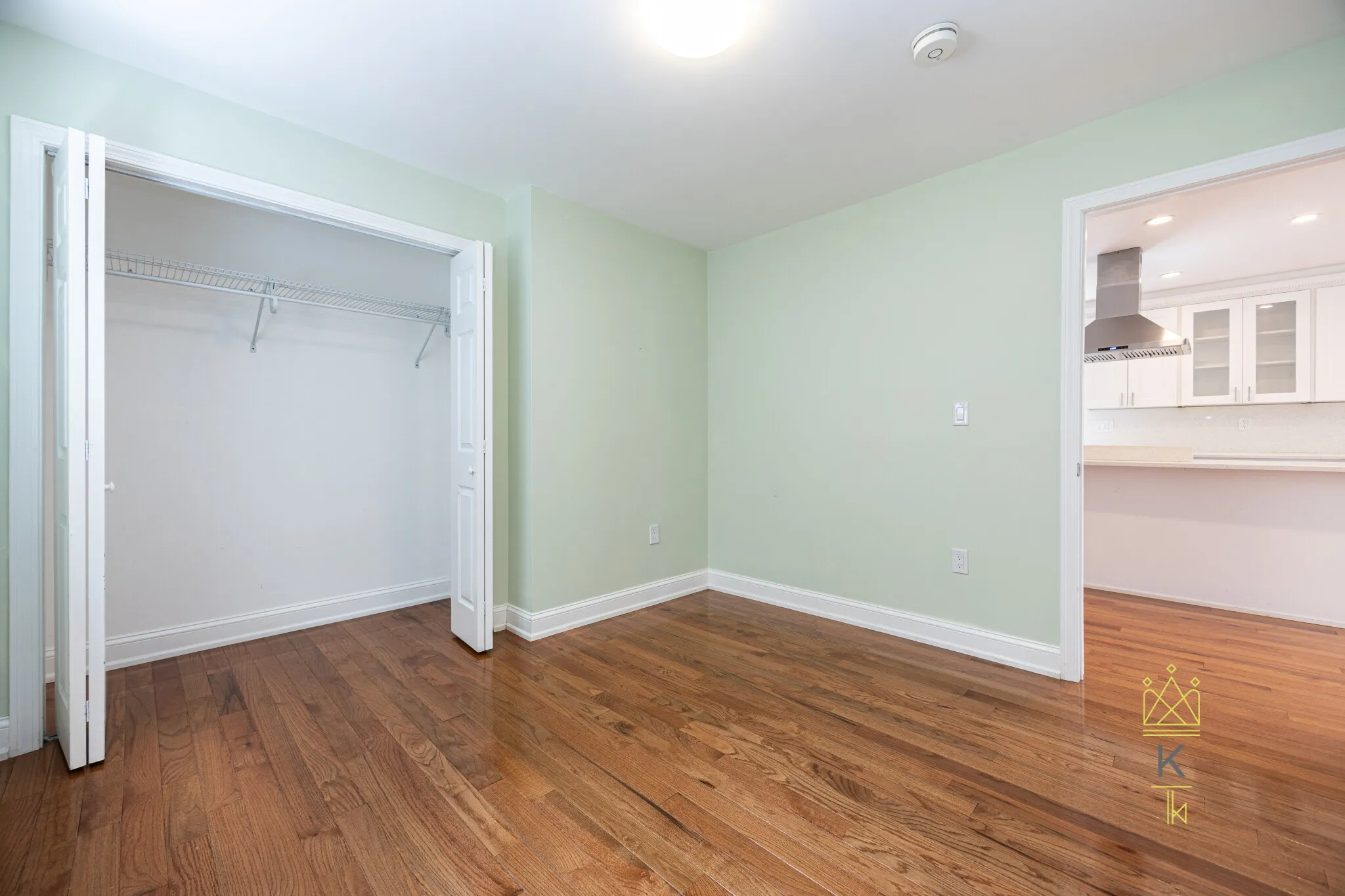 2 bed, 2 bath apartment for rent at 1495 Hyde Park Ave Unit Unit1, Hyde Park — photo 7 of 36