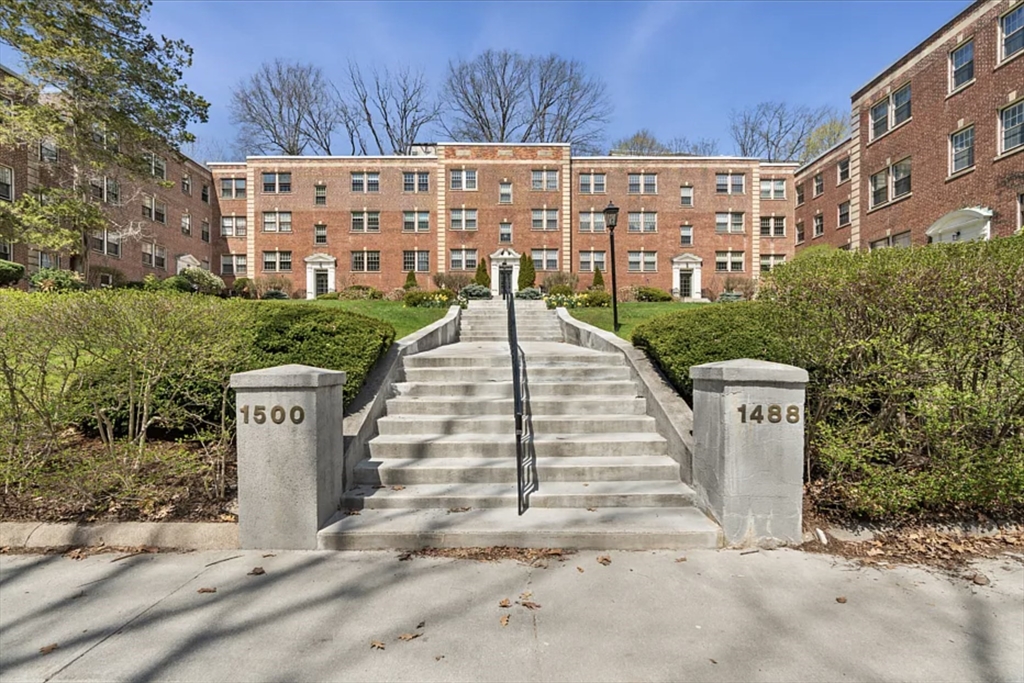 1 bed, 1 bath apartment for rent at 1496 Beacon St Unit 6, Corey Hill — photo 17 of 17