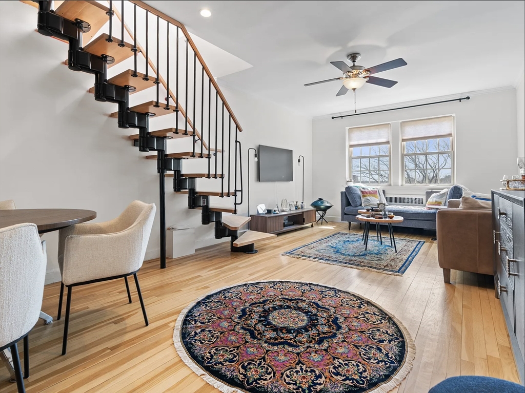 1 bed, 1 bath apartment for rent at 1496 Beacon St Unit 6, Corey Hill