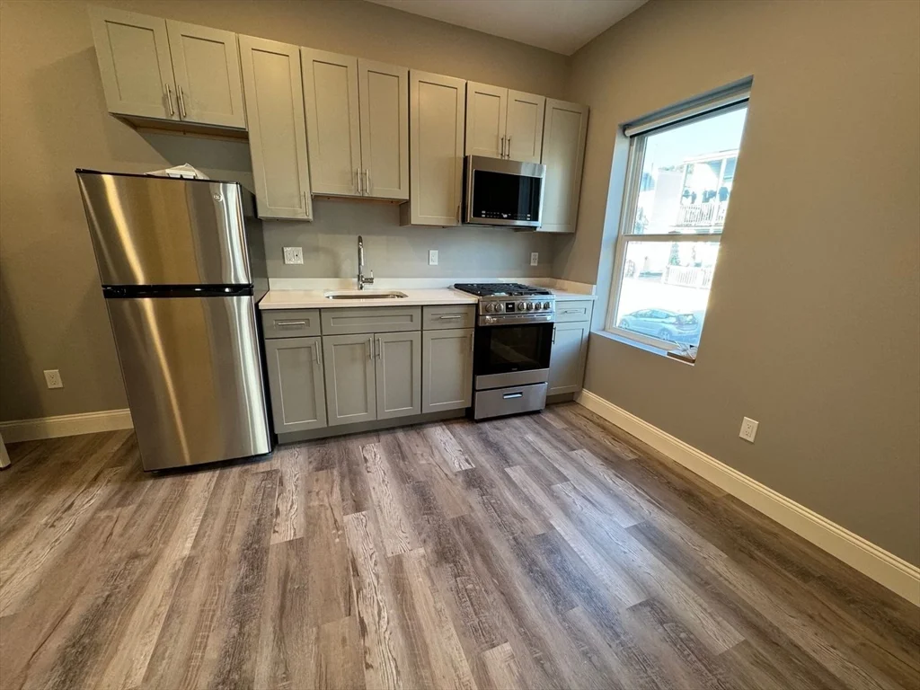 1 bed, 1 bath apartment for rent at 1499 North Shore Rd Unit 405, Revere — photo 7 of 8