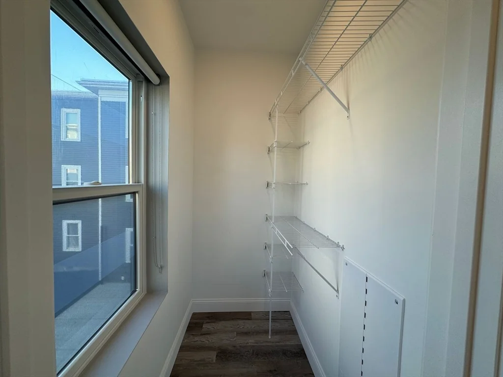 1 bed, 1 bath apartment for rent at 1499 North Shore Rd Unit 405, Revere — photo 4 of 8