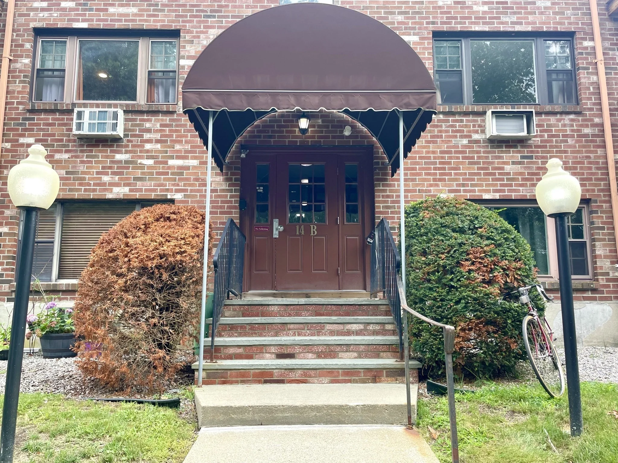 1 bed, 1 bath apartment for rent at 14B Mayberry Dr Unit 8, Westborough — photo 2 of 18