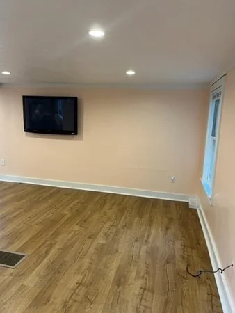 Studio bed, 1 bath apartment for rent at 15 1/2 Third St Unit 1, Ayer — photo 4 of 14