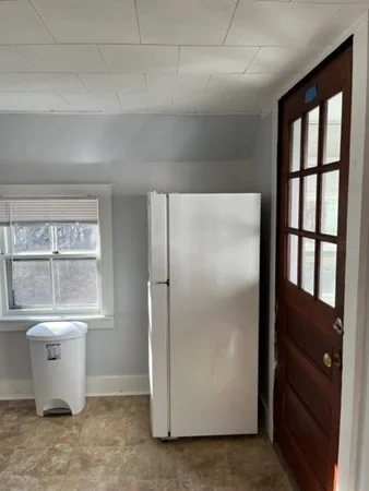 1 bed, 1 bath apartment for rent at 15 1/2 Third St Unit 2, Ayer — photo 4 of 14