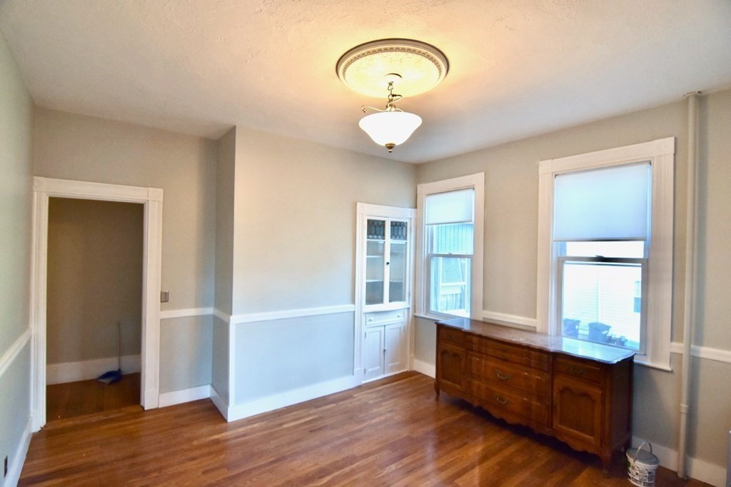 3 bed, 1 bath apartment for rent at 15-1/2 Tremlett St Unit 1, Dorchester — photo 16 of 18