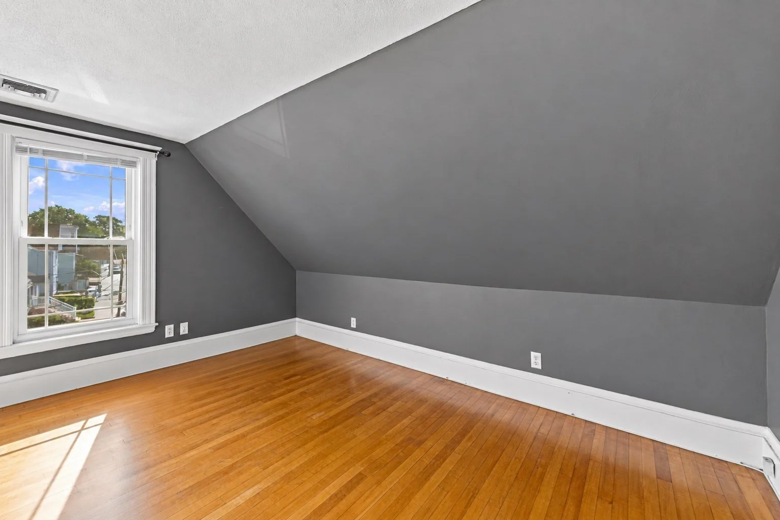 2 bed, 1 bath apartment for rent at 15-17 Eaton Unit 3, Revere — photo 9 of 18
