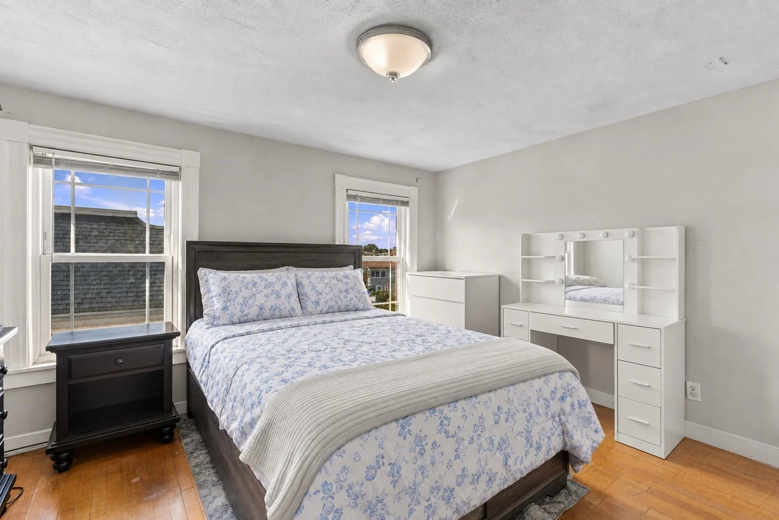 2 bed, 1 bath apartment for rent at 15-17 Eaton Unit 3, Revere — photo 6 of 18