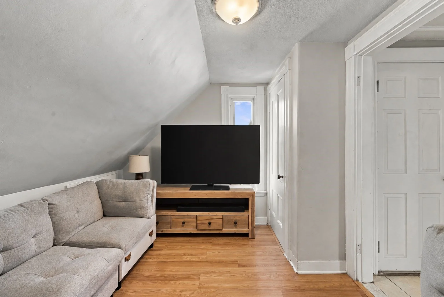 2 bed, 1 bath apartment for rent at 15-17 Eaton Unit 3, Revere — photo 10 of 18