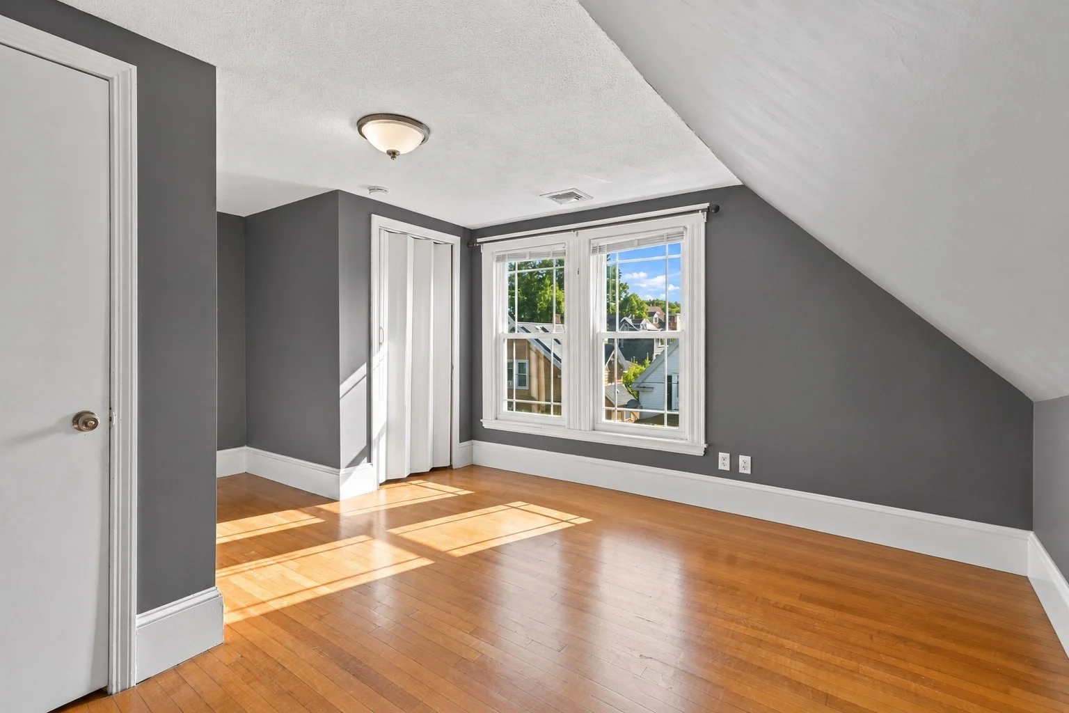 2 bed, 1 bath apartment for rent at 15-17 Eaton Unit 3, Revere — photo 8 of 18