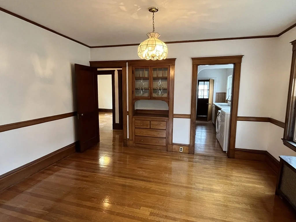 2 bed, 1 bath apartment for rent at 15-17 Eddy St Unit 2, Waltham — photo 2 of 9