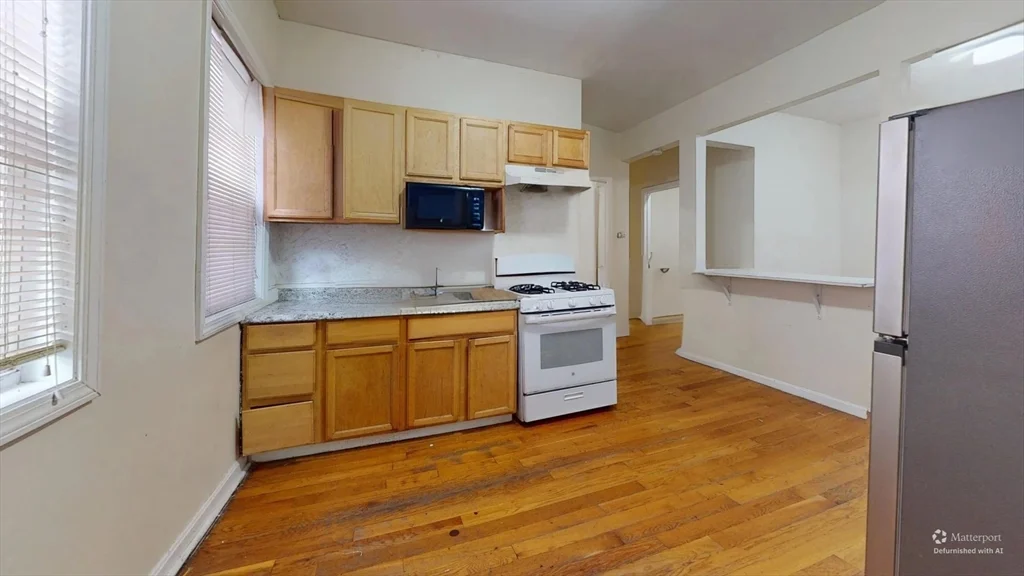 3 bed, 1 bath apartment for rent at 15-17 Langdon St Unit 15-1, South Boston