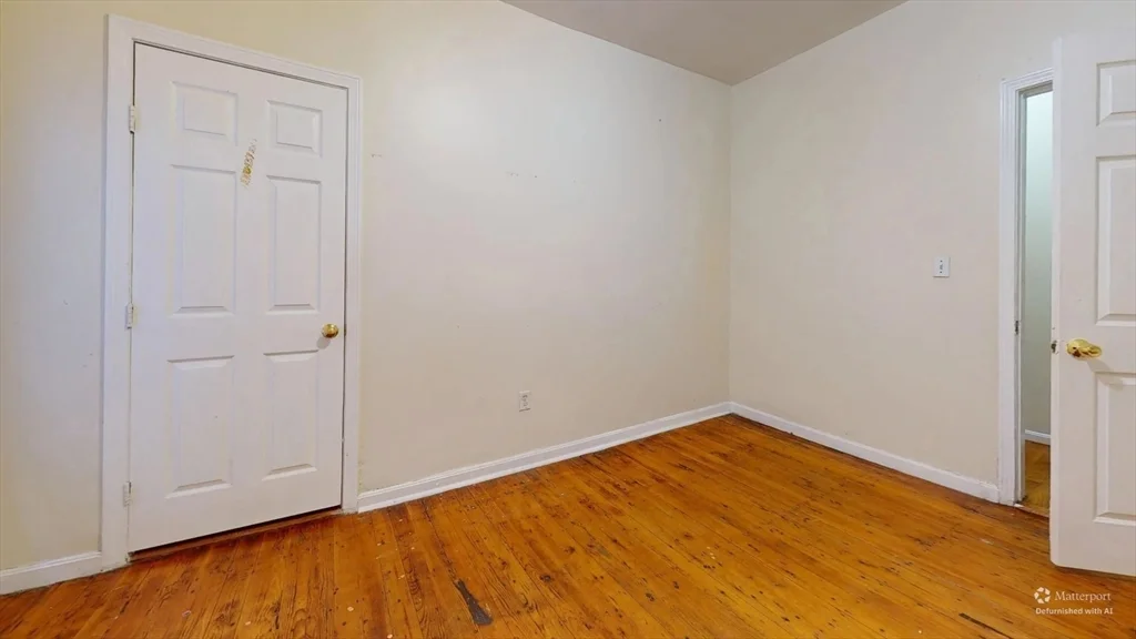 3 bed, 1 bath apartment for rent at 15-17 Langdon St Unit 15-1, South Boston — photo 4 of 12