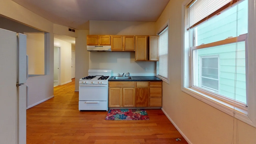 3 bed, 1 bath apartment for rent at 15-17 Langdon Unit 17-2, Roxbury