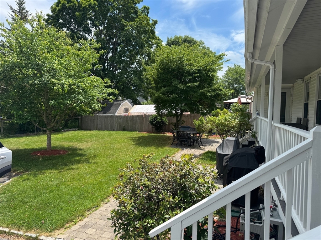 4 bed, 1 bath apartment for rent at 15-17 Orchard St Unit 15, Grafton — photo 11 of 12