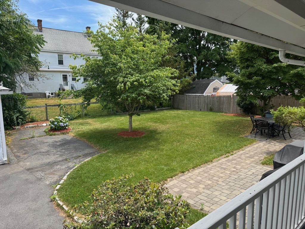 4 bed, 1 bath apartment for rent at 15-17 Orchard St Unit 15, Grafton — photo 10 of 12