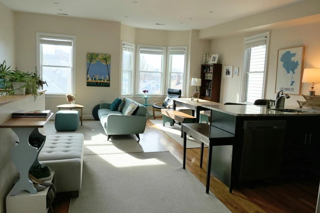 2 bed, 1 bath apartment for rent at 15-17 Plymouth St Unit 17-3, Kendall Square — photo 1 of 7