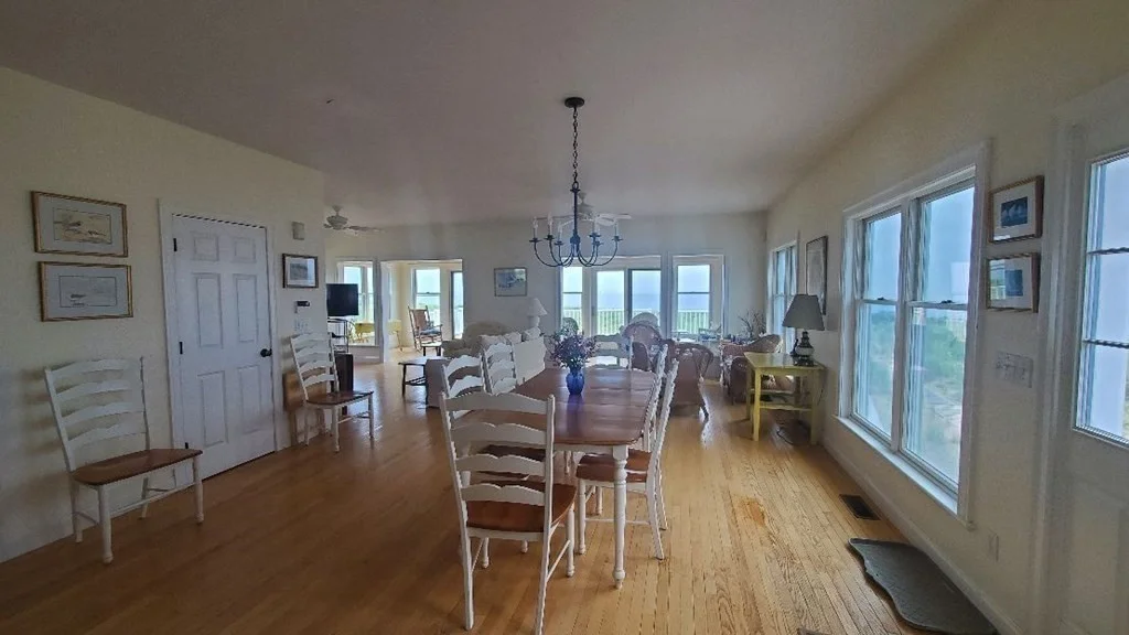 4 bed, 2 bath apartment for rent at 15 49th St Unit WINTER, Plum Island — photo 7 of 25