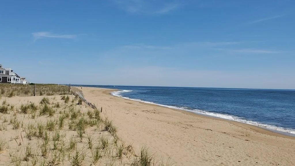 4 bed, 2 bath apartment for rent at 15 49th St Unit WINTER, Plum Island — photo 20 of 25