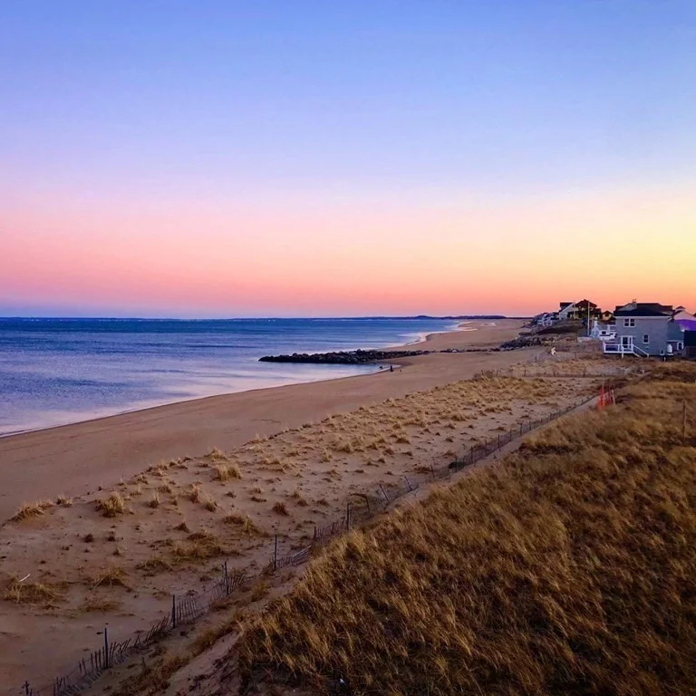 4 bed, 2 bath apartment for rent at 15 49th St Unit WINTER, Plum Island — photo 23 of 25
