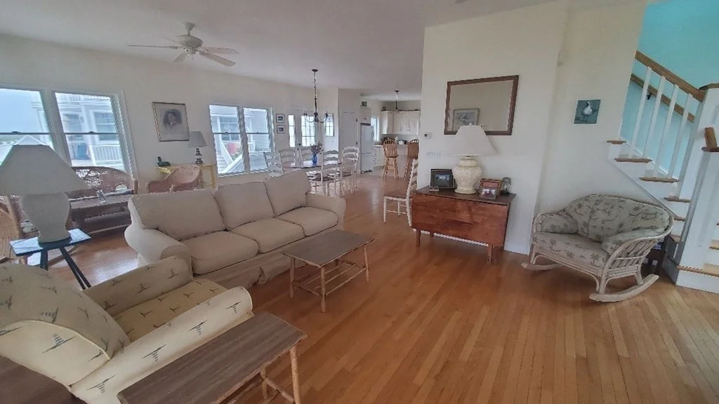 4 bed, 2 bath apartment for rent at 15 49th St Unit WINTER, Plum Island — photo 6 of 25