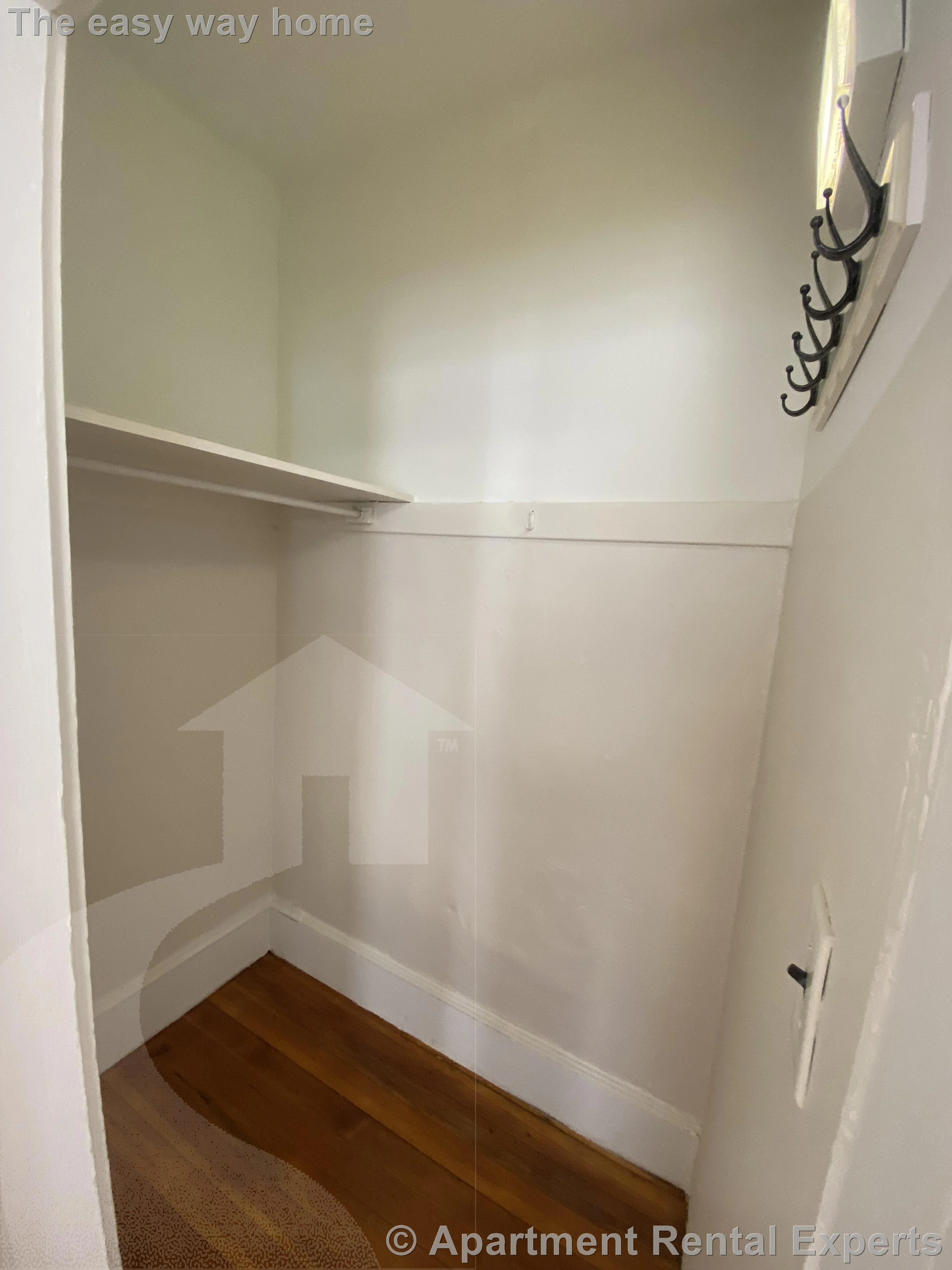2 bed, 1 bath apartment for rent at 15 5th St Unit 1, Wellington — photo 11 of 17