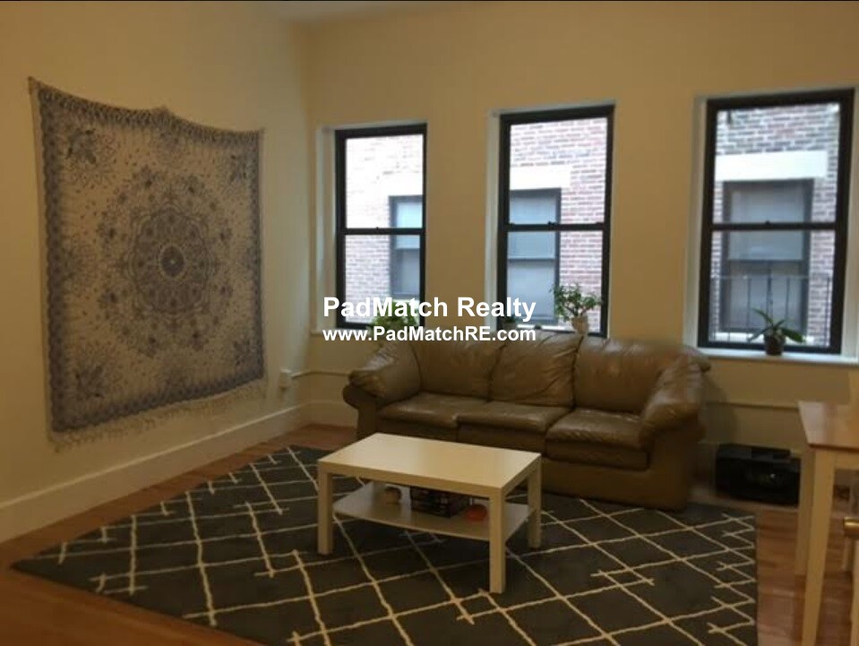 2 bed, 1 bath apartment for rent at 15 Aberdeen St Unit 02, Fenway — photo 4 of 21