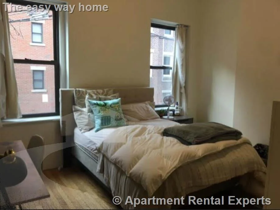 2 bed, 1 bath apartment for rent at 15 Aberdeen St Unit 2, Fenway — photo 10 of 15