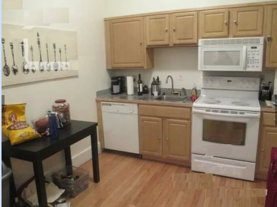 2 bed, 1 bath apartment for rent at 15 Aberdeen St Unit 2, Fenway — photo 4 of 59