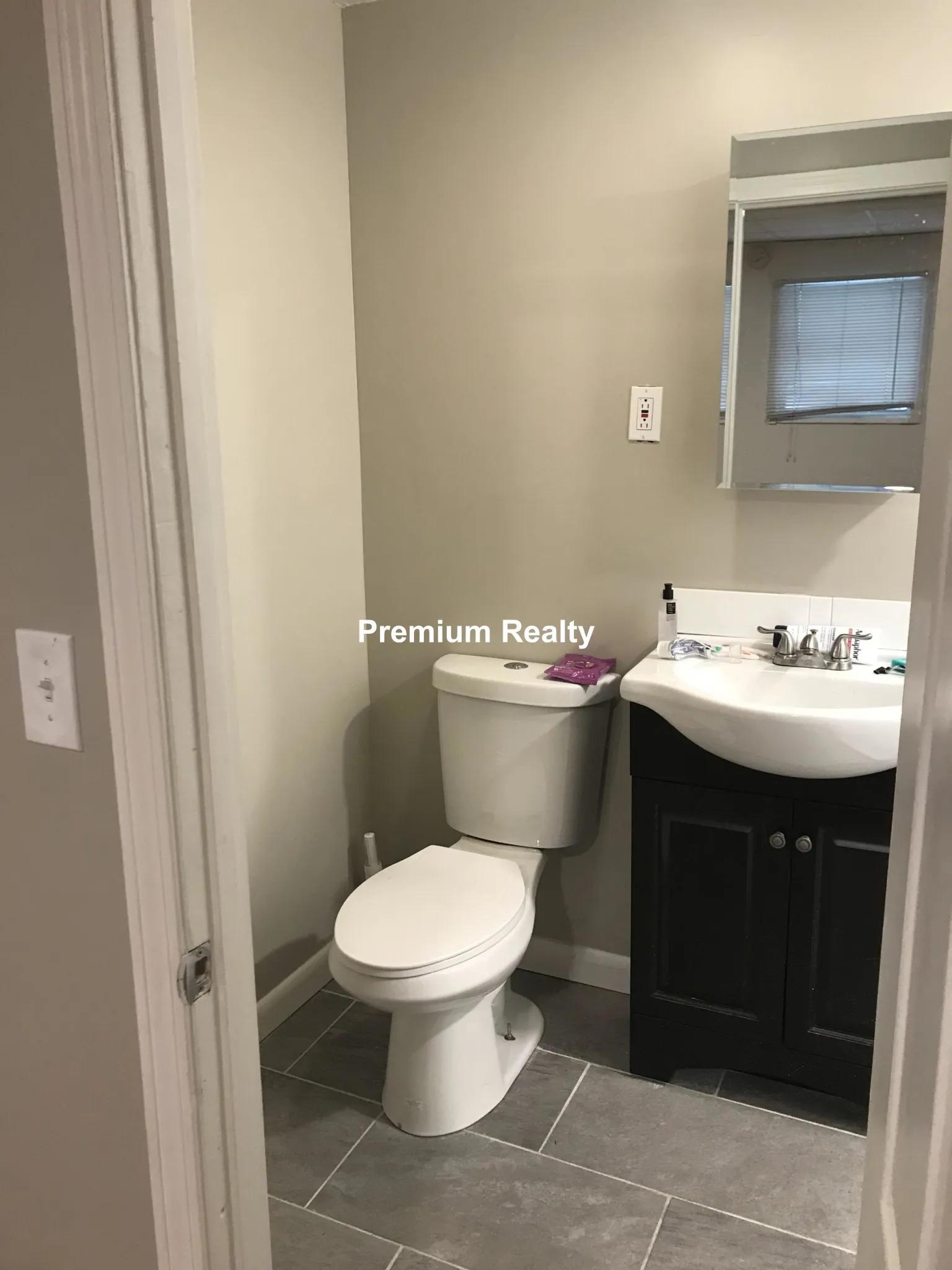 2 bed, 2 bath apartment for rent at 15 Aberdeen St Unit Ab, Fenway — photo 4 of 6