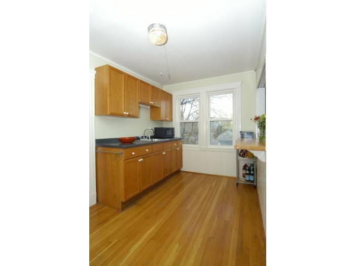 1 bed, 1 bath apartment for rent at 15 Adelaide St Unit 3R, Jamaica Plain — photo 8 of 10