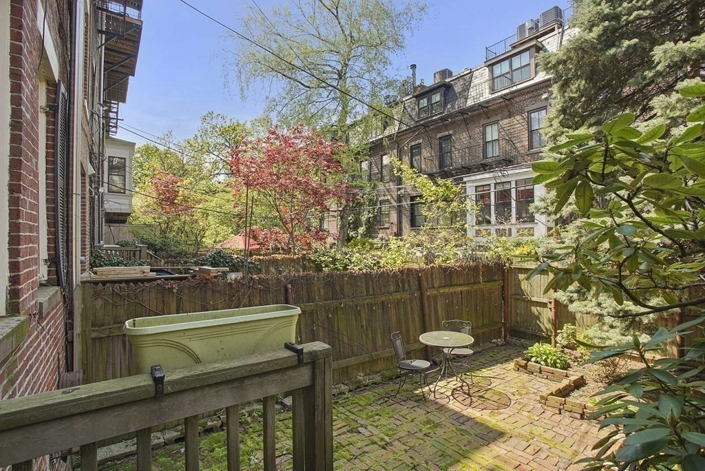 Studio bed, 1 bath apartment for rent at 15 Appleton St Unit A (No Fee), South End — photo 19 of 25