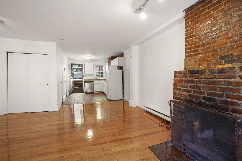 Studio bed, 1 bath apartment for rent at 15 Appleton St Unit A (No Fee), South End — photo 12 of 25