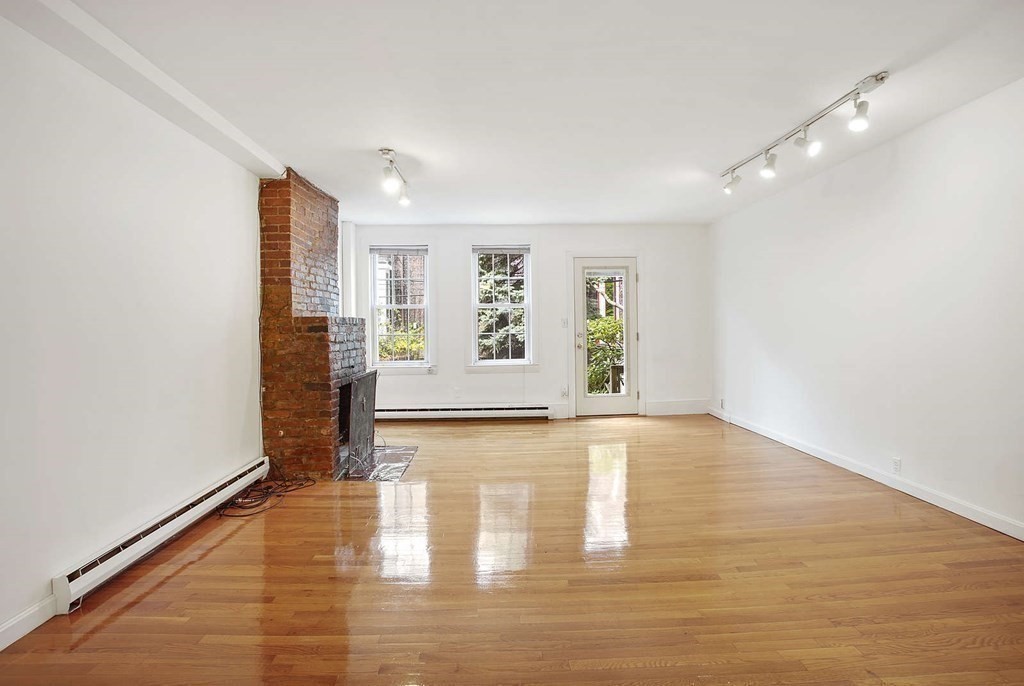 Studio bed, 1 bath apartment for rent at 15 Appleton St Unit A (No Fee), South End — photo 11 of 25
