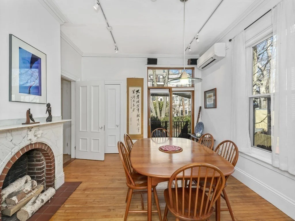 4 bed, 1 bath apartment for rent at 15 Arlington Unit 15, Cambridge — photo 8 of 28