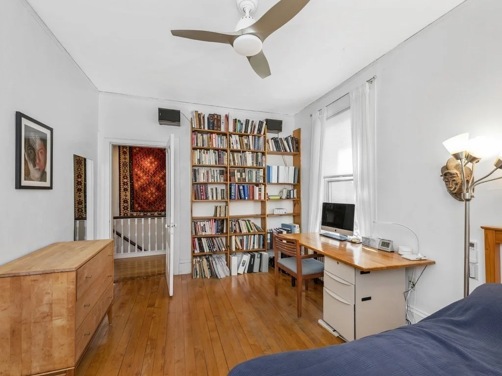 4 bed, 1 bath apartment for rent at 15 Arlington Unit 15, Cambridge — photo 14 of 28