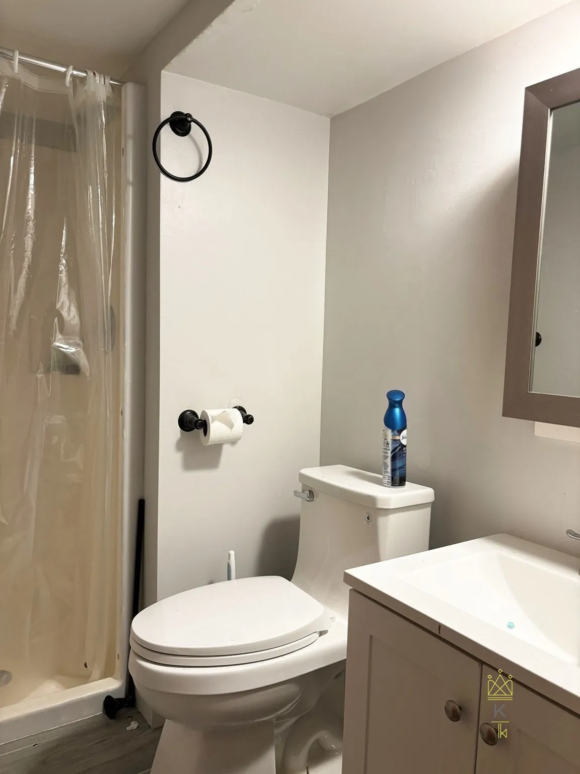 4 bed, 2 bath apartment for rent at 15 Ashford St Unit 01, Allston — photo 8 of 9