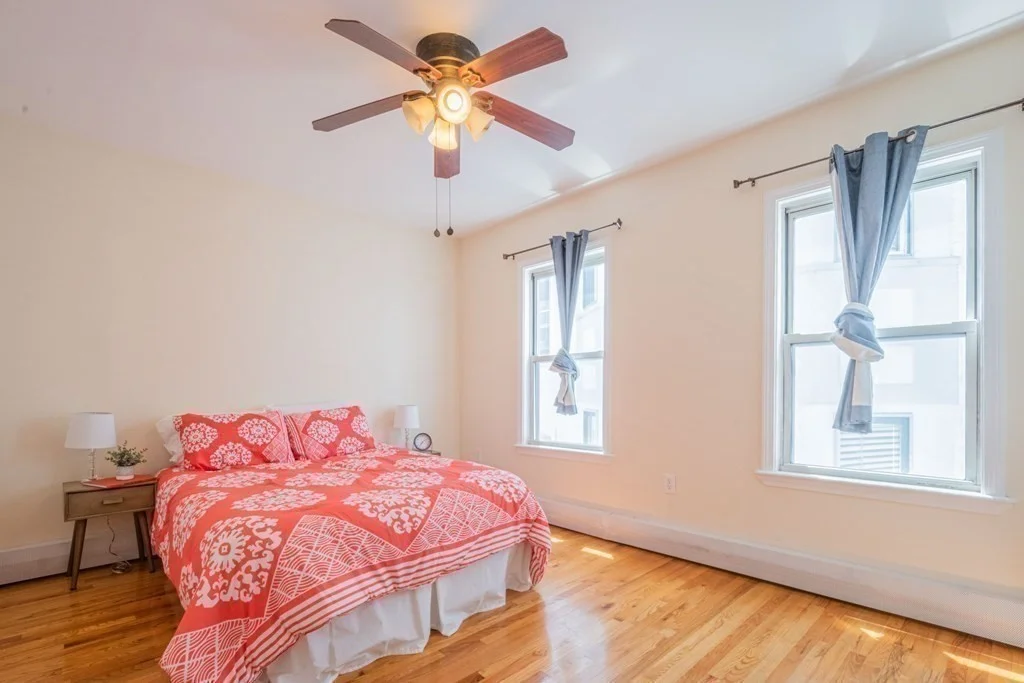 3 bed, 1 bath apartment for rent at 15 Aspinwall Ave Unit 3, Brookline — photo 19 of 25
