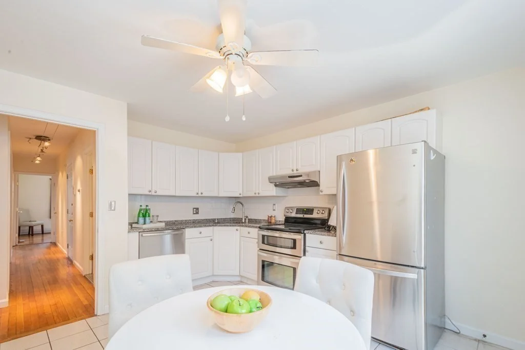 3 bed, 1 bath apartment for rent at 15 Aspinwall Ave Unit 3, Brookline — photo 9 of 25