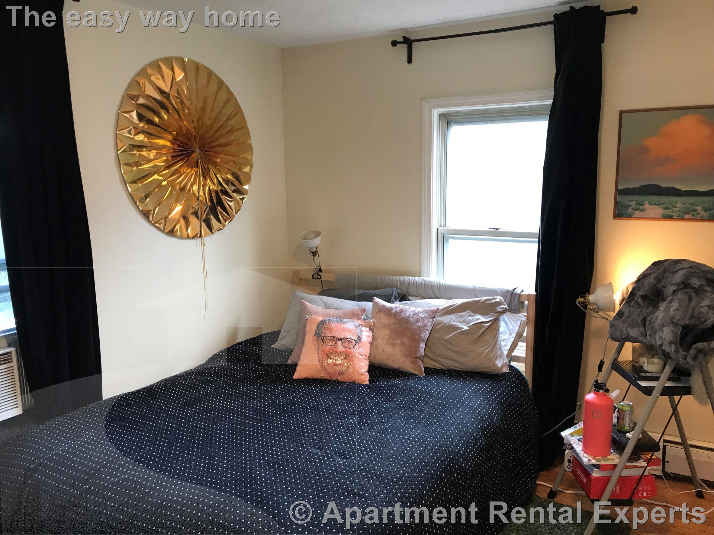 2 bed, 1 bath apartment for rent at 15 Auburn Ave Unit 2, East Somerville — photo 5 of 18