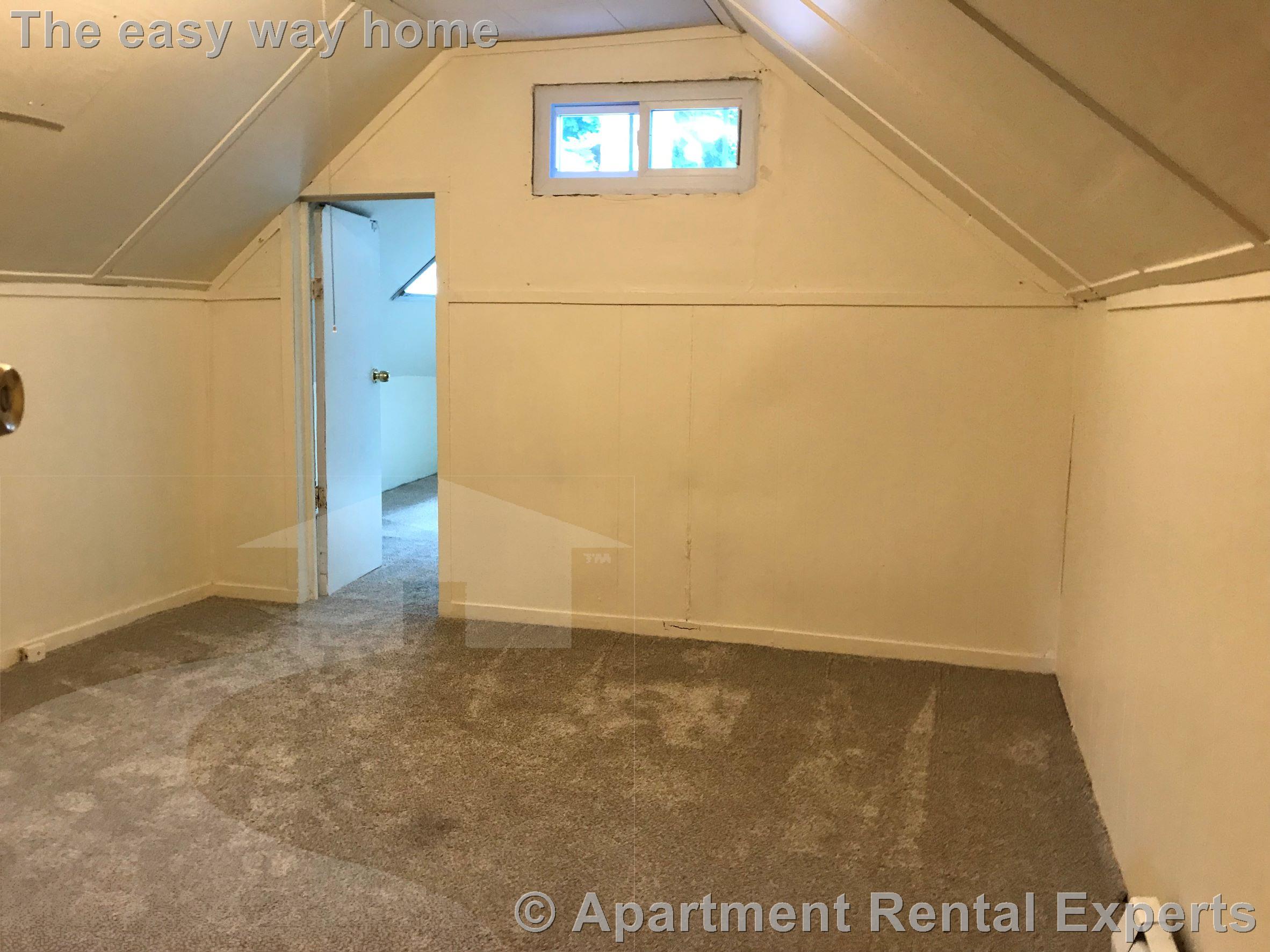 2 bed, 1 bath apartment for rent at 15 Auburn Ave Unit 2, East Somerville — photo 13 of 18