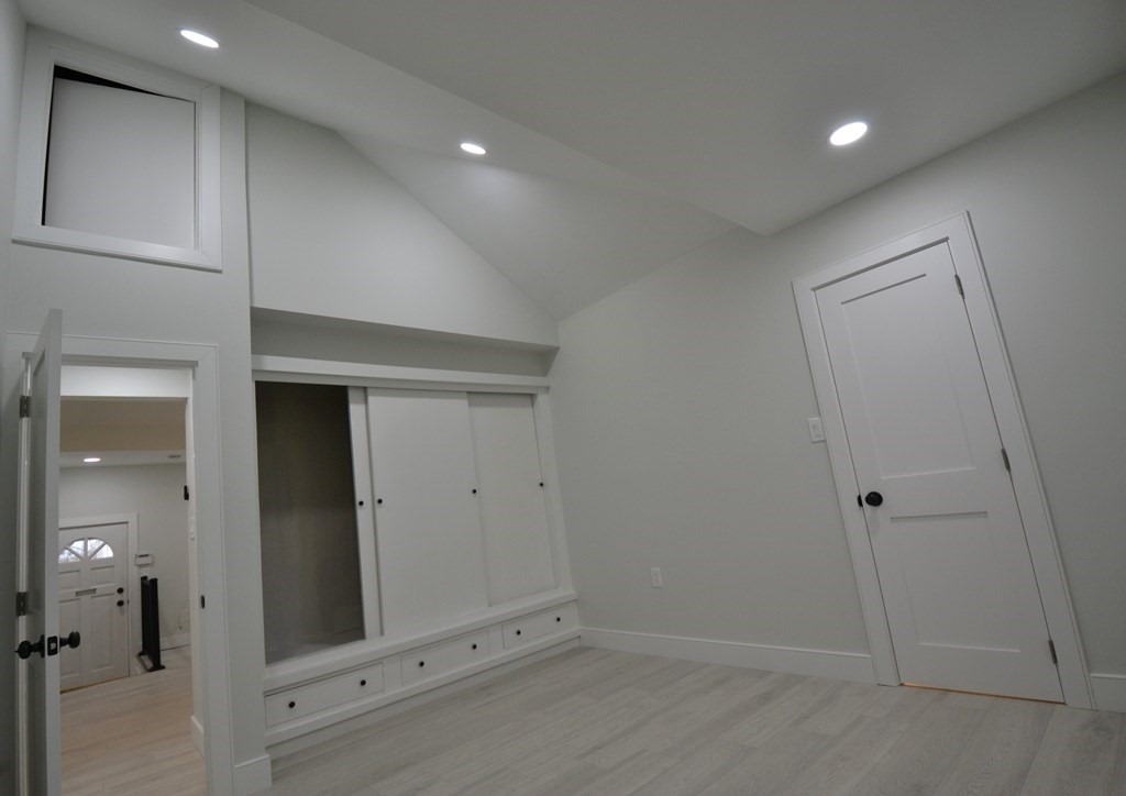 2 bed, 1 bath apartment for rent at 15 Avalon St Unit 0, Revere — photo 10 of 14