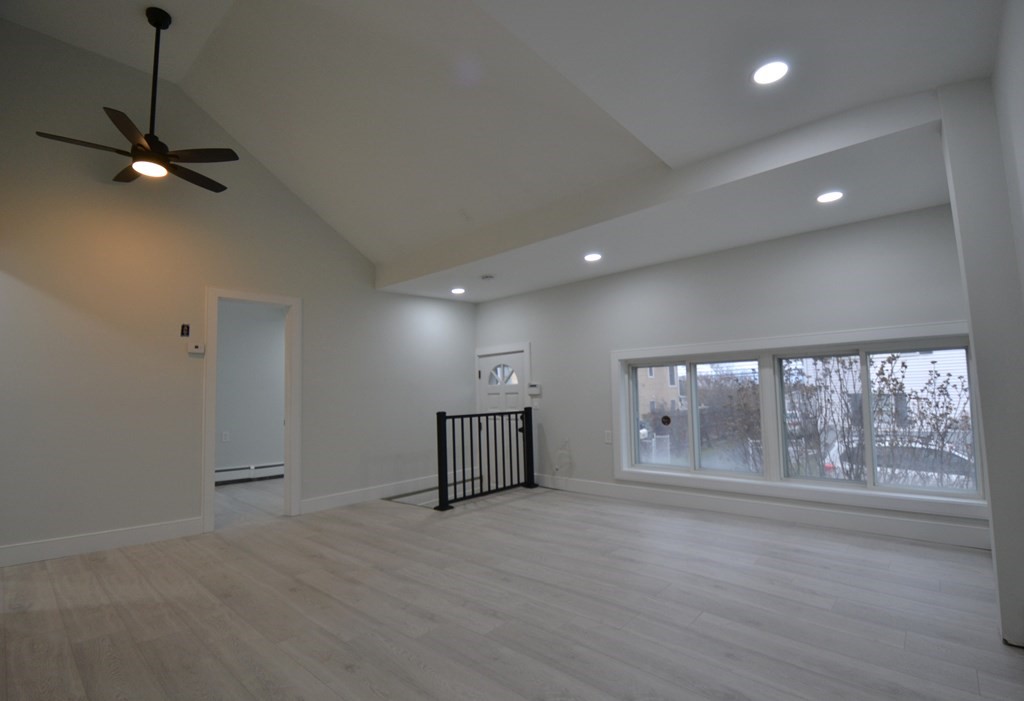 2 bed, 1 bath apartment for rent at 15 Avalon St Unit 0, Revere — photo 2 of 14