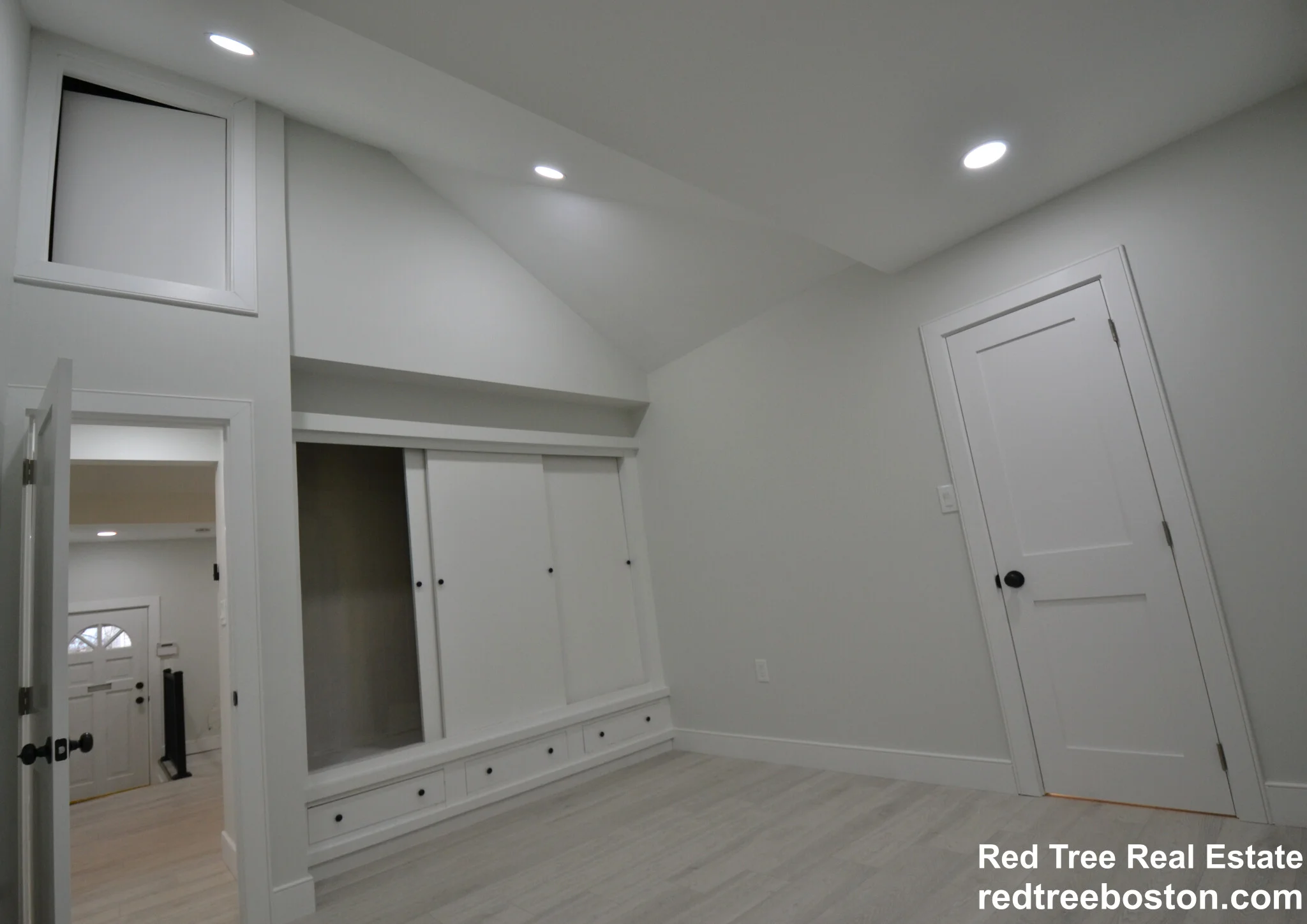 2 bed, 1 bath apartment for rent at 15 Avalon St Unit 1, Revere — photo 11 of 15