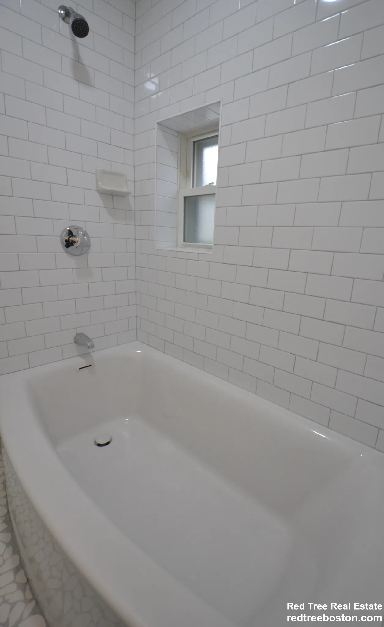 2 bed, 1 bath apartment for rent at 15 Avalon St Unit House, Revere — photo 10 of 15