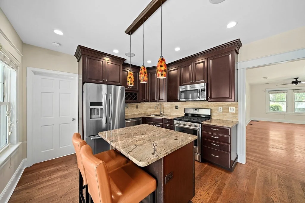 3 bed, 2 bath apartment for rent at 15 Avalon Unit 1, Milton